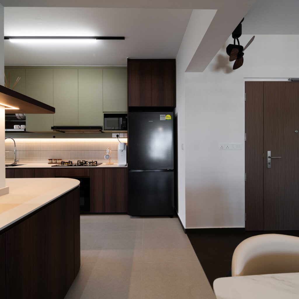 380A Canberra Drive Modern HDB Kitchen Interior Renovation | Design 2B